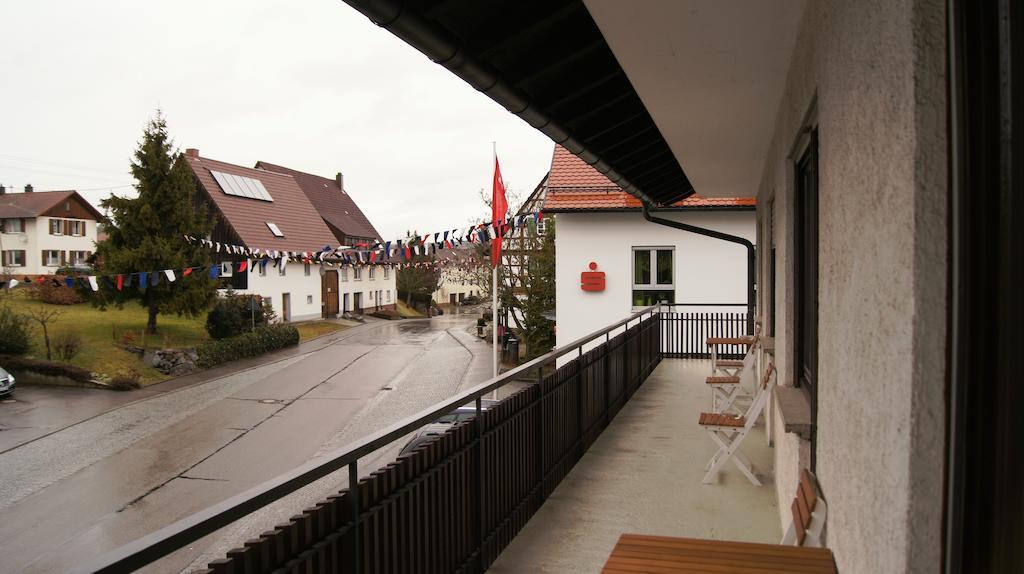 Gasthaus Adler Hotel Dietingen Room photo