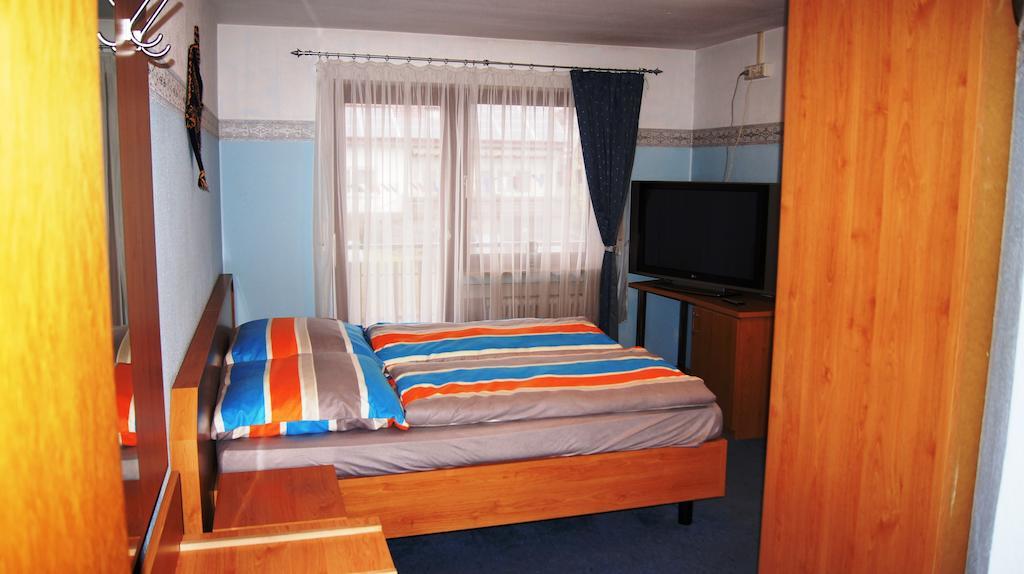 Gasthaus Adler Hotel Dietingen Room photo